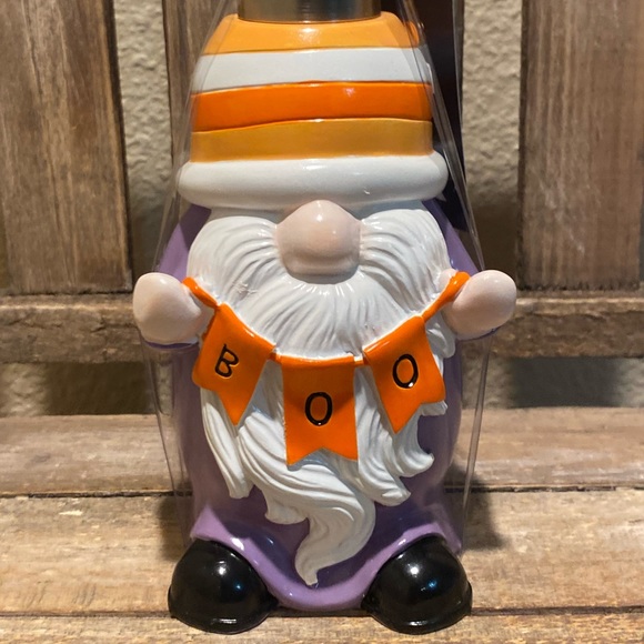 Halloween Gnome Soap Dispenser, Boo Gnome Soap Dispenser, Gnome Soap Pump, Gnome - Picture 5 of 13